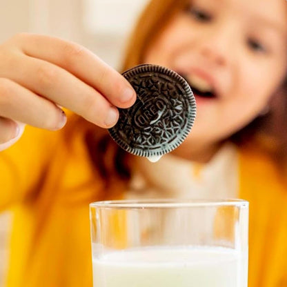 Visit the Oreo Store — OREO Chocolate Sandwich Cookies, 30 Snack Packs (4 Cookies Per Pack)