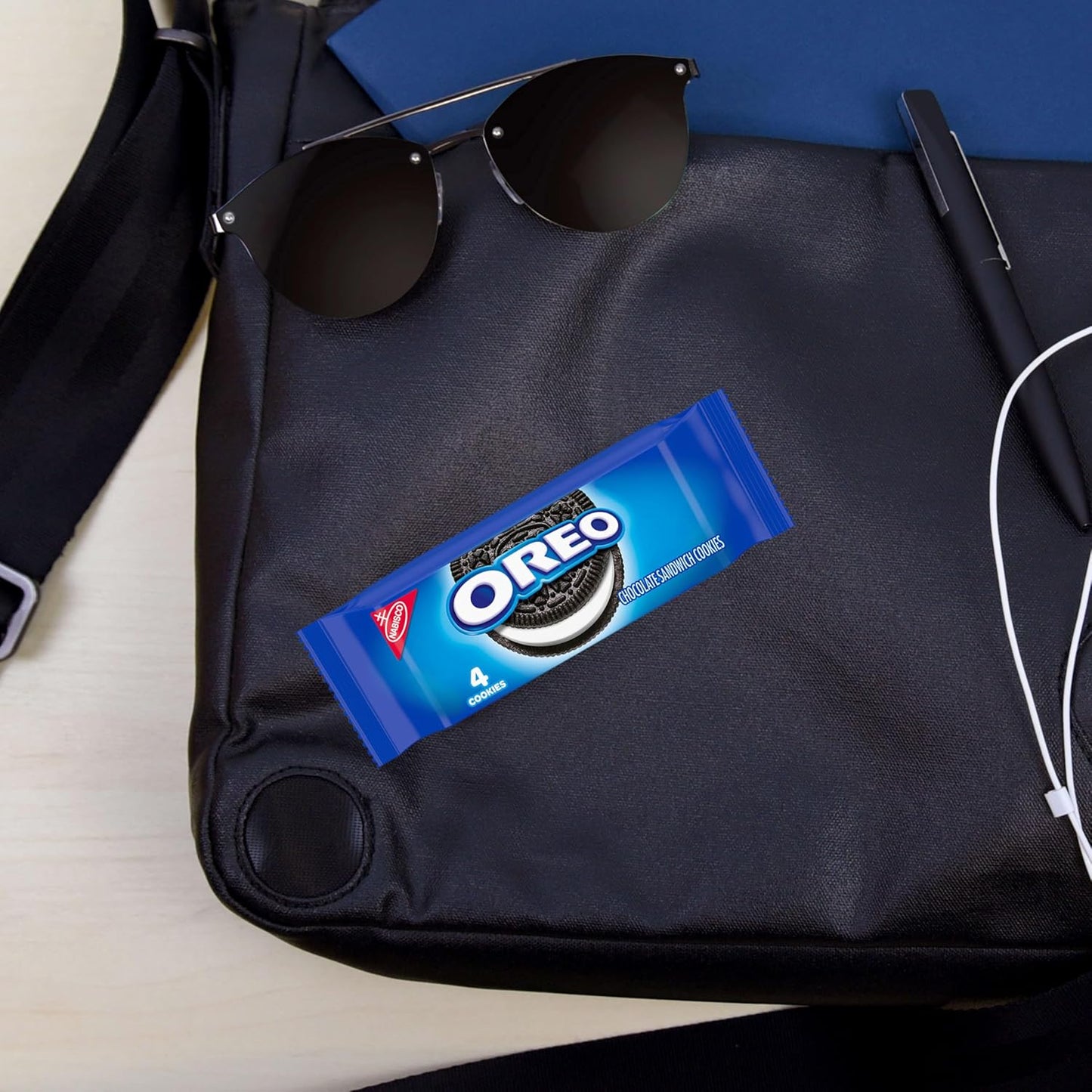 Visit the Oreo Store — OREO Chocolate Sandwich Cookies, 30 Snack Packs (4 Cookies Per Pack)